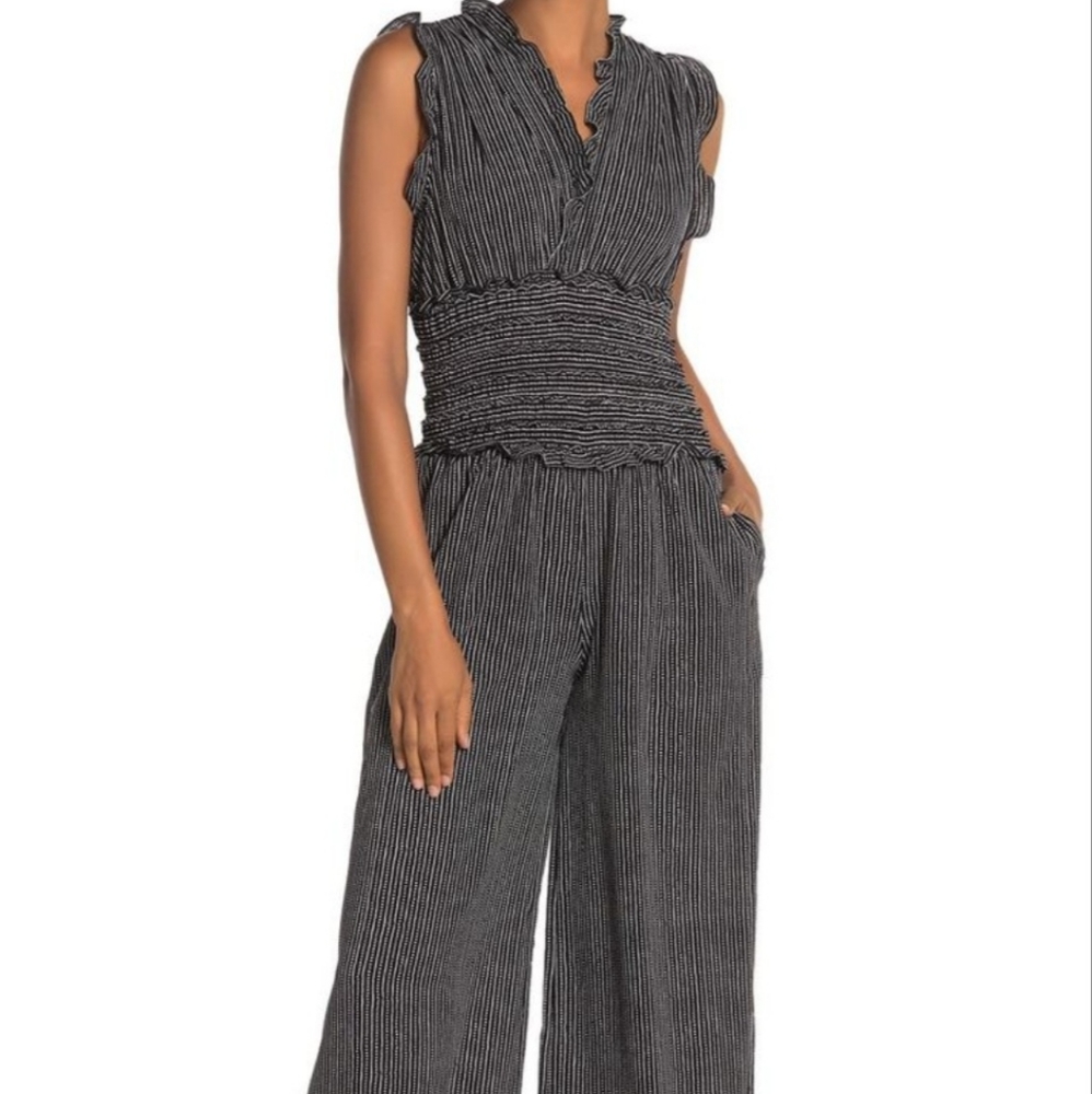 Large, black and white, Max studio wide leg Jumper